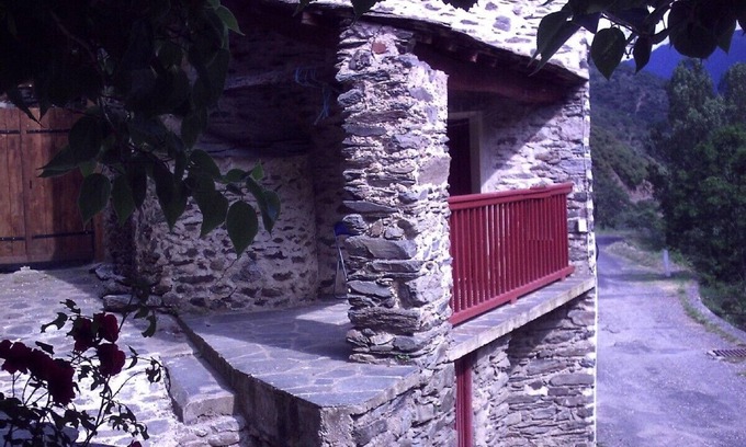 Olette Otro | Idílica granja catalán Pirineos, puerta de entrada randonée, hora a la playa, golf, esquiar