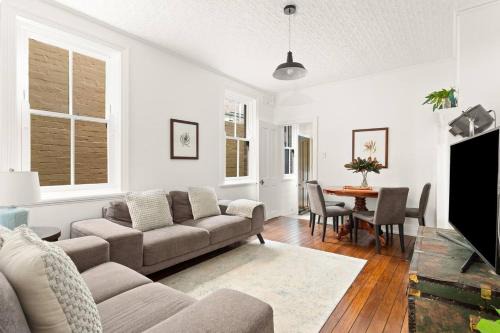 Millers Point Apartamento | Idyllic Heritage Home Footsteps to the Harbour