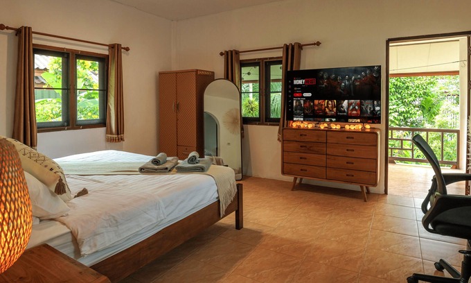 Srithanu Casa | Idyllic Hideaway - 2mn ZenBeach - Garden - 4K TV - AC