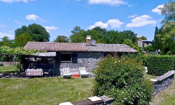Castel Giorgio Cabaña | Vacaciones idílicas / cabaña en el parque: REST + piscina + sauna + gimnasio + barbacoa + chimenea + animales