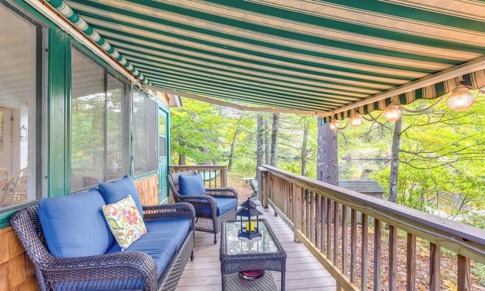 Bradford Cabaña | Idyllic Lakefront Cottage Near Mount Sunapee