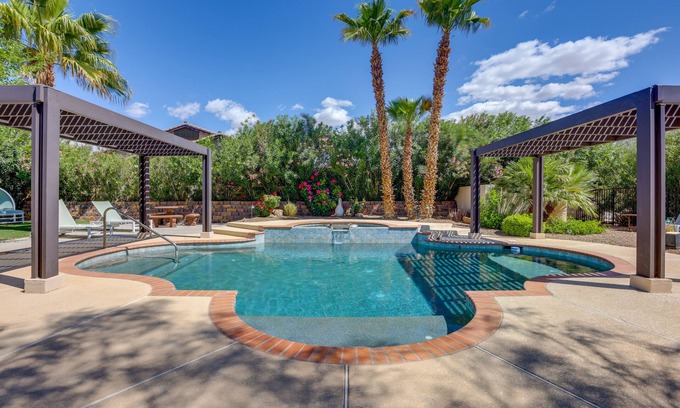Las Vegas Cabaña | Idyllic Las Vegas Oasis w/ Outdoor Pool!