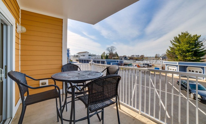 New Buffalo Condominio | Idyllic New Buffalo Condo: Walk to Beach & Shops!