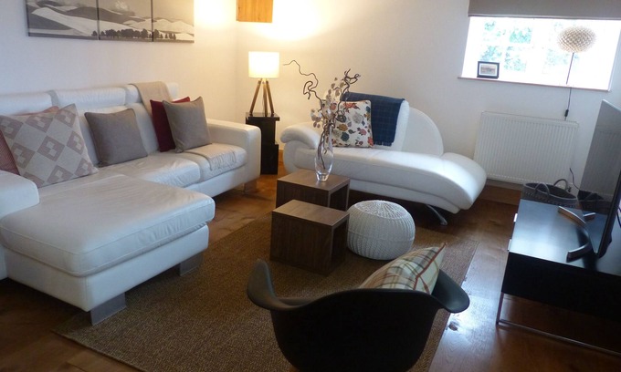 Ventnor Cabaña | Idyllic rural retreat - Generous ferry discounts available