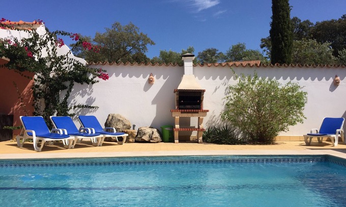 Faro Villa | villa idílica en estilo rústico