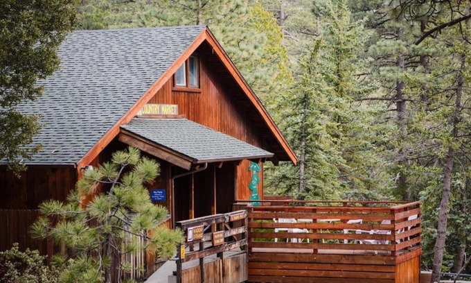 Pine Cove Complejo | Idyllwild Camping Resort Cottage