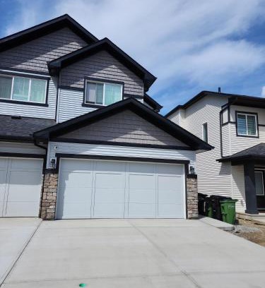 Southwest Edmonton Apartamento | IELS Homes
