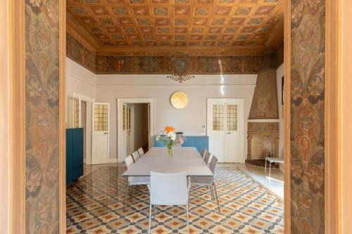 Repubblica Apartamento | iFlat Timeless Elegance in the Center of Rome