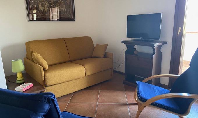 Torre Grande Apartamento | Il Carrubo - Tres Habitaciones Piso, Capacidad 5