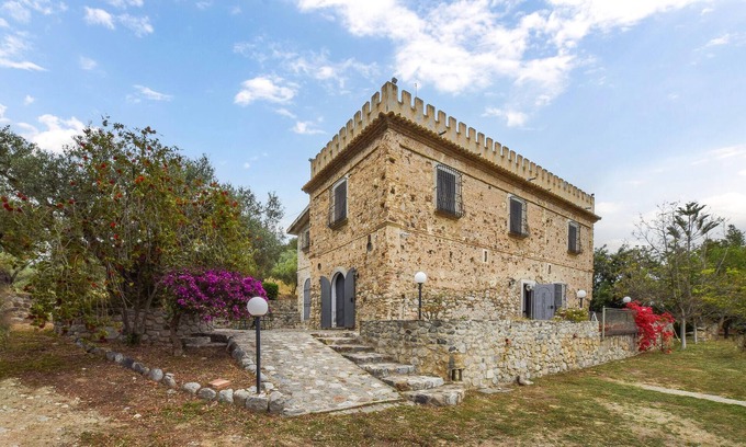 Roccella Jonica Casa | Il Castello degli Ulivi