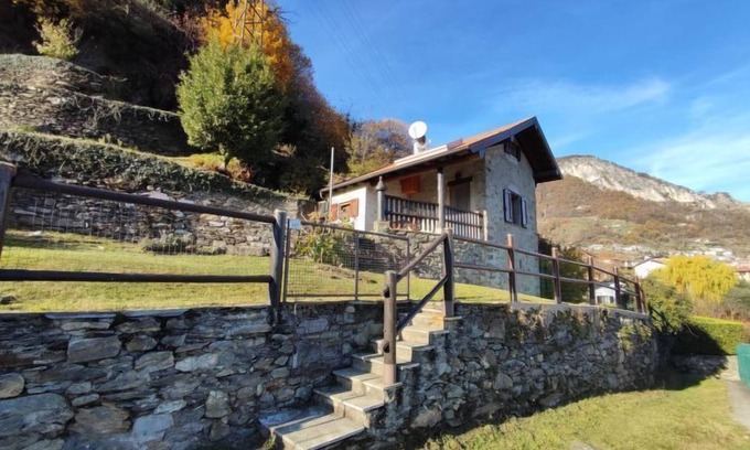 Calozzo Casa | Il Crotto by Interhome