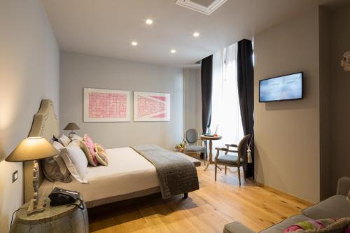 Pietrasanta Cama Y Desayuno | Il Duomo Luxury Suite