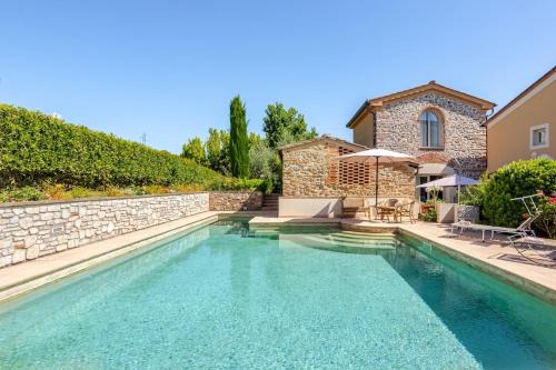 Pistoia Casa | Il Fienile Pool and Garden Retreat in Tuscany