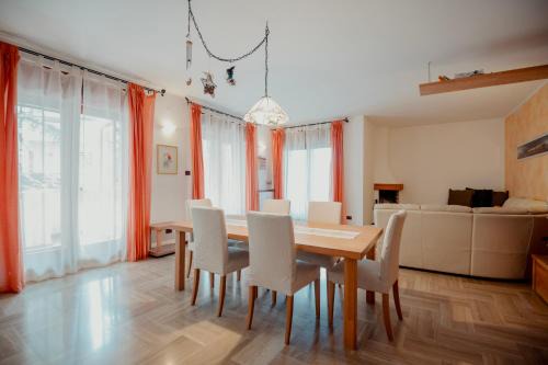 Altipiano Est Apartamento | Il Gelsomino-Terrazza e park
