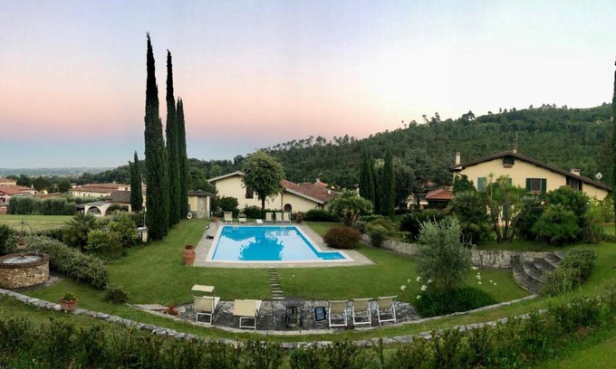 Cascine-La Croce Casa | Il Giardino di Flora