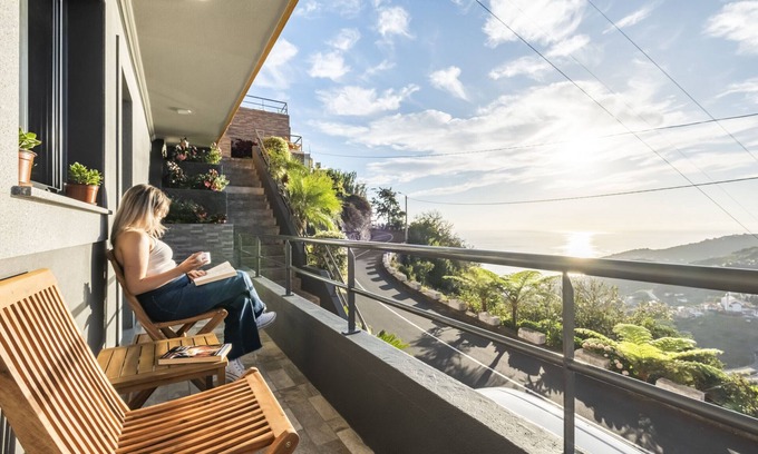 Campanario Chalet De Esquí | Il Tramonto by Madeira Sun Travel