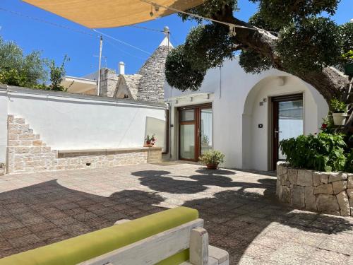 Coreggia Casa | Il trullo di nonno Licchio