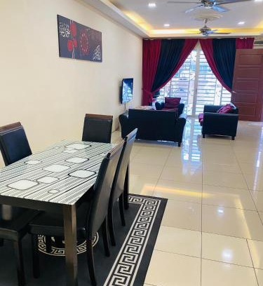 Kampung Paroi Casa | Ila Homestay
