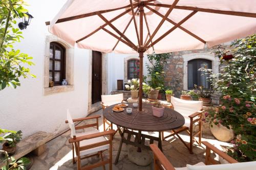 Old Hersonissos Casa | Ilianthos Traditional Maisonette