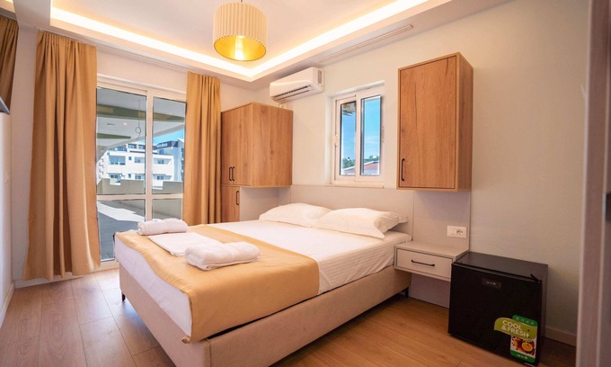 Ulcinj Hotel | iLLYRIA HOTEL