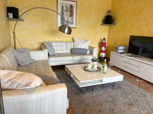 Tossens Casa | Im Aida Park im Nordseebad Tossens liegt dieses geräumige Ferienhaus im mediterranen Stil.