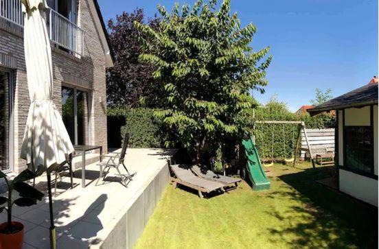 Eckernfoerde Apartamento | Im Bademantel an den Strand mit Terrasse