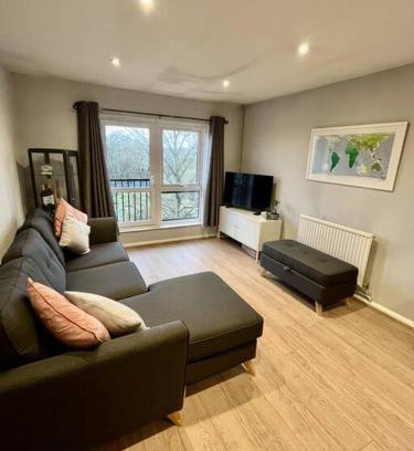 Watford Apartamento | Immaculate 2 bed flat with free parking!