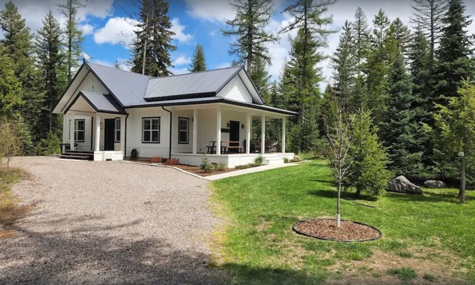 Martin City Cabaña | Immaculate Farm Cottage on 40 Acres - Minutes from Glacier National Park