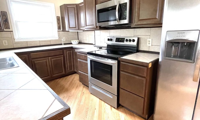 Seneca Casa | Immaculate Home near Ram Cat Alley