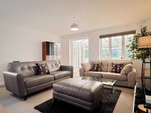 Broadstone Casa | Immaculately presented house