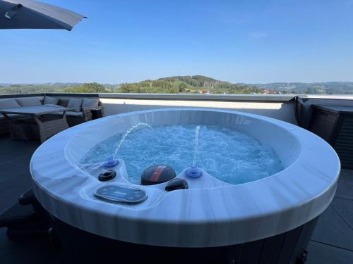 Bergneustadt Apartamento | Immo-Vision - Penthouse Privat Wellness