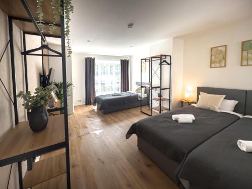 Burg-Grambke Apartamento | ImmoStay G#1 Ferienhaus - Parken & WiFi, 2 Balkone und 2 Bäder,4K
