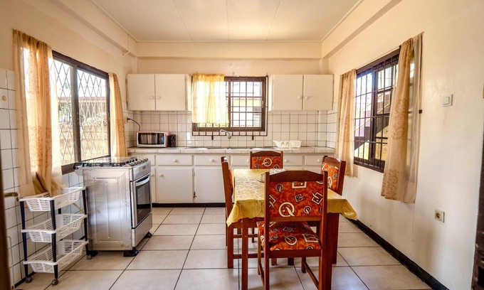 Paramaribo Apartamento | Impeccable 2-bed Apartment in Paramaribo