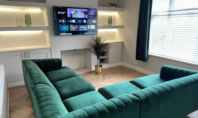 Walsall Casa | Impeccable 3-Bed House in Walsall