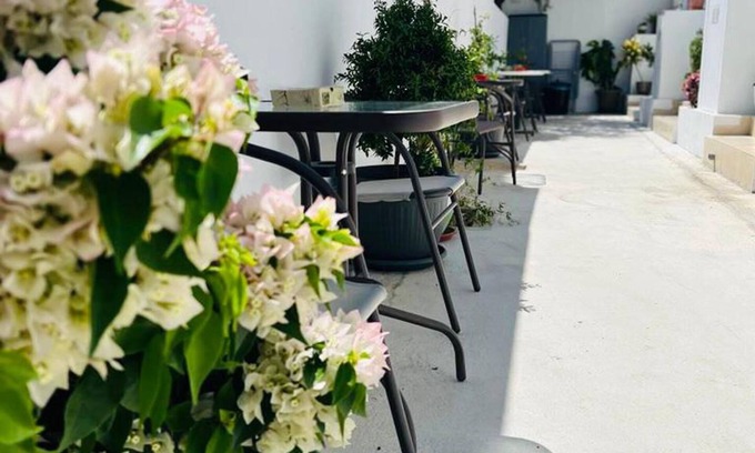 Larnaca Apartamento | Impeccable Newly Renovated Studio in Larnaca