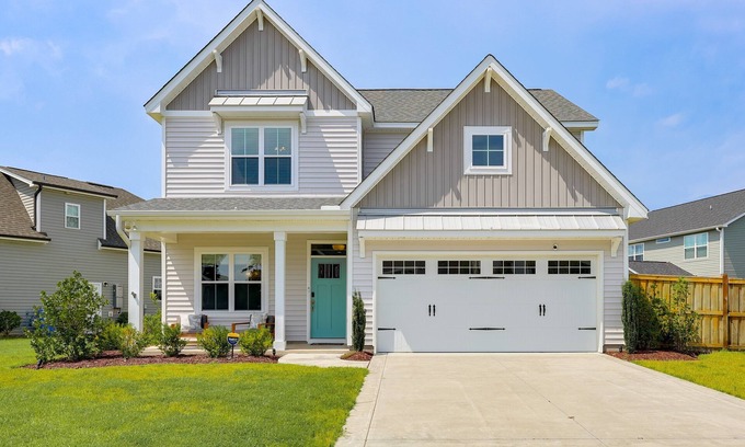 Silver Lake Casa | Impeccably kept 4 bed/3.5 bath home at Fortune Place in charming Wilmington!