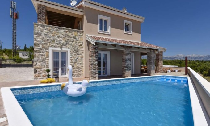 Pridraga Casa | Imperia by Interhome