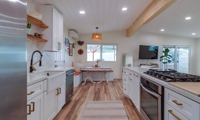 Imperial Beach Casa | Imperial Beach House! - Rest and adventure await!