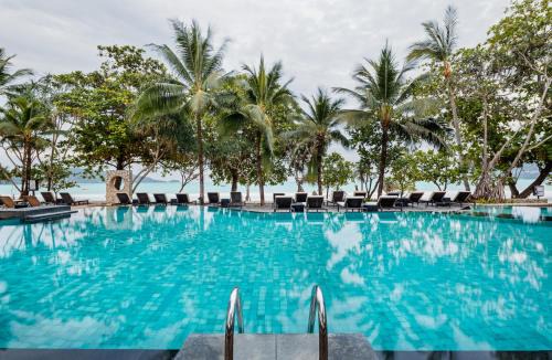 Patong Complejo | Impiana Beachfront Resort Patong, Phuket