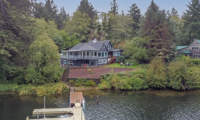 Otis Casa | Impressive lake front home was beautifully updated, includes-Hot Tub + Game Room