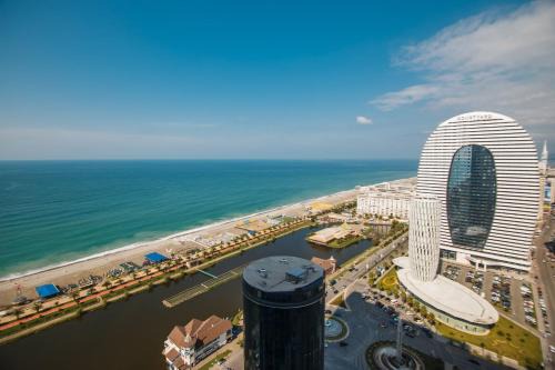New Boulevard Apartamento | Improved Orbi City Apartments