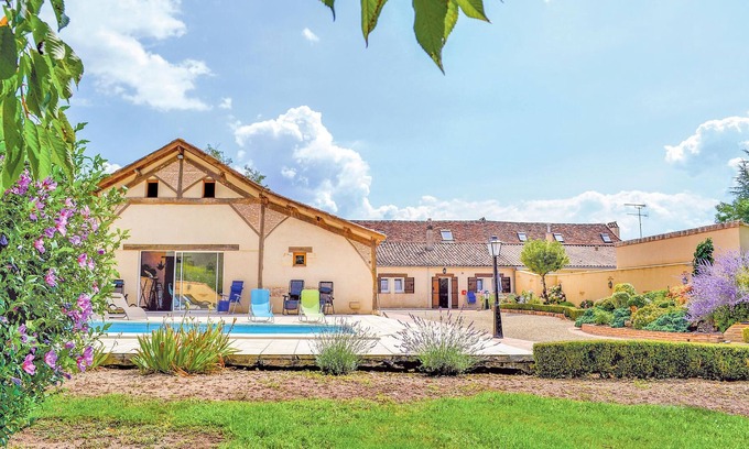 Saint-Pierre-d'Eyraud Casa | Alojamiento de 4 habitaciones en St Pierre d'Eyraud