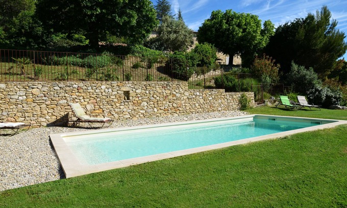 Benivay-Ollon Casa | En Drôme / baronías provenzales, casa antigua restaurada con piscina privada