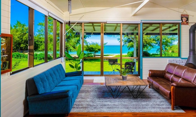 Motobu Casa | In front of the beach Private beach villa BBQ / Kunigami-gun Okinawa