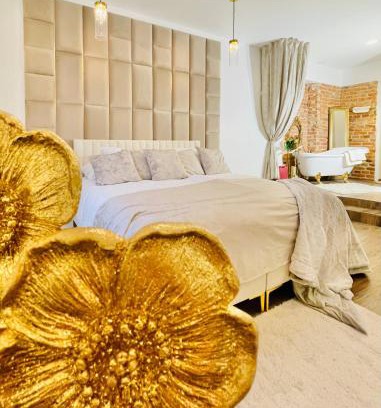 Old Town Hotel | IN ROOM Old town Kaunas