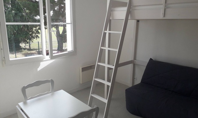 Parame Apartamento | IN SAINT MALO QUIET LOCATION NEAR THE BEACH