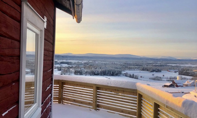 Oviken Cabina | In the center between the mountains and the city, located in a smal village.