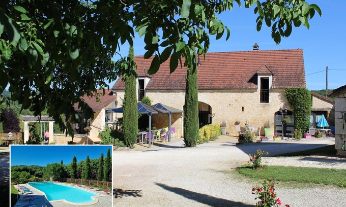 Salignac-Eyvignes Cama Y Desayuno | In the heart of Périgord Noir, lovely suite with heated pool