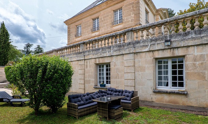 Millau Apartamento | In the heart of Millau, cosy puncho gîtes, peaceful ground-floor location