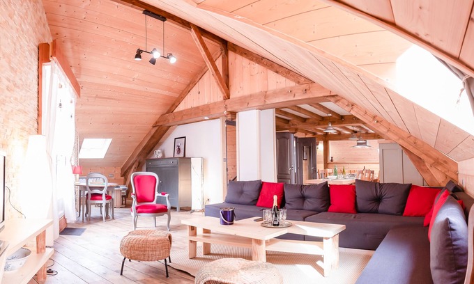 Cauterets Casa | In the heart of the village house of 182 m2, completely renovated